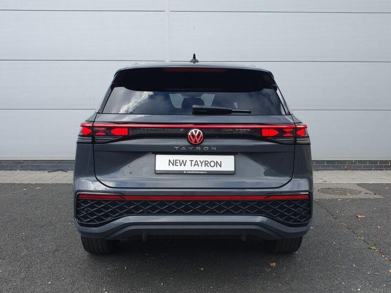 More views of Volkswagen Tayron