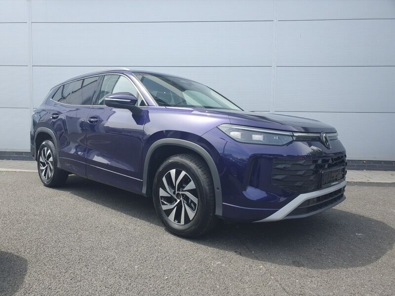 More views of Volkswagen Tayron