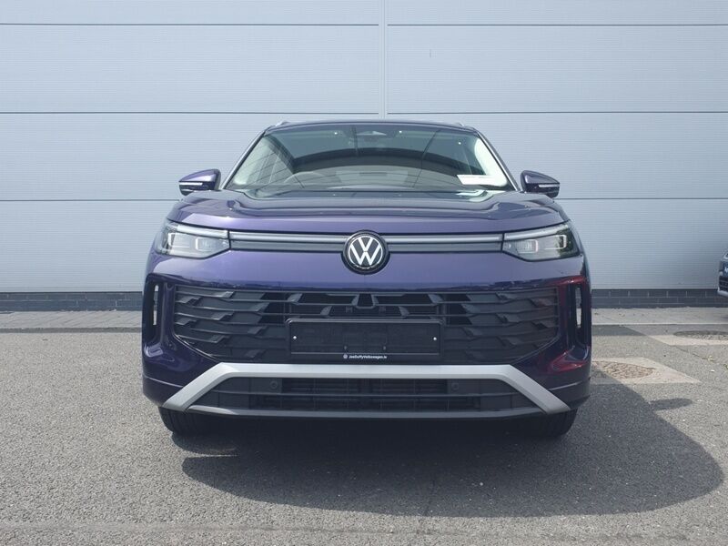 More views of Volkswagen Tayron