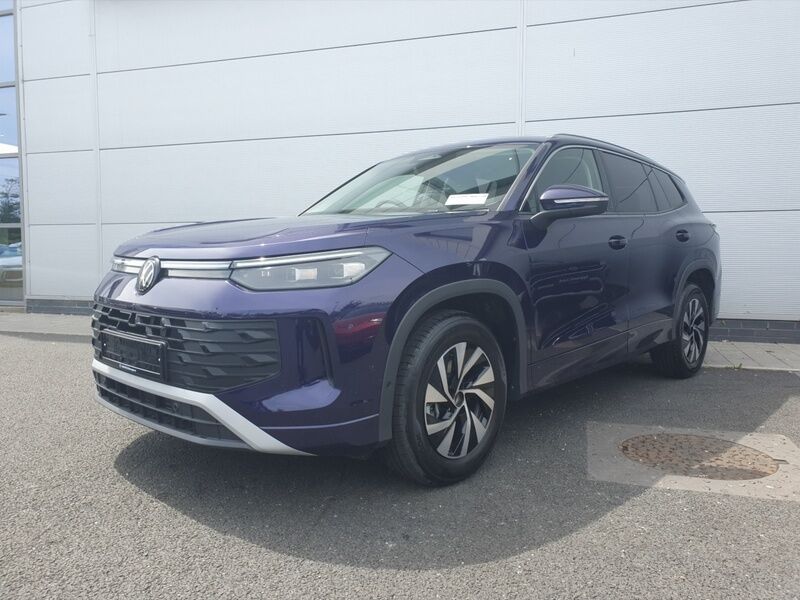 More views of Volkswagen Tayron