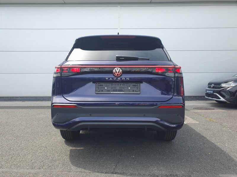 More views of Volkswagen Tayron