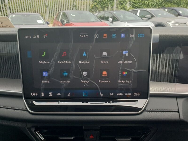 More views of Volkswagen Tayron
