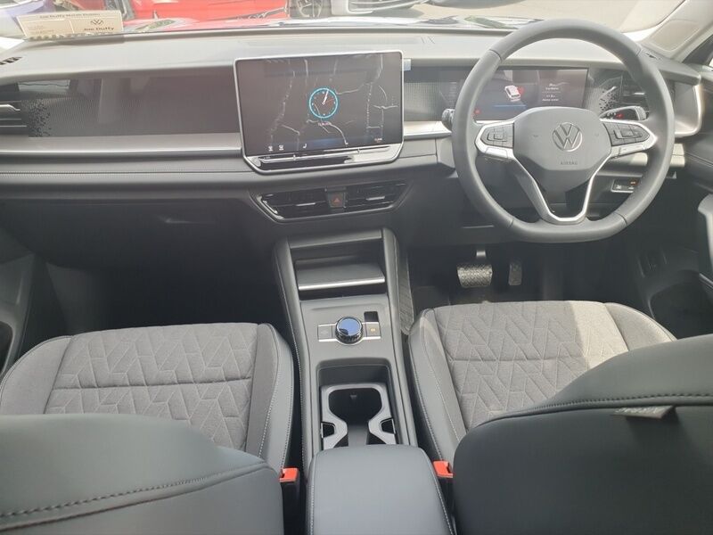 More views of Volkswagen Tayron