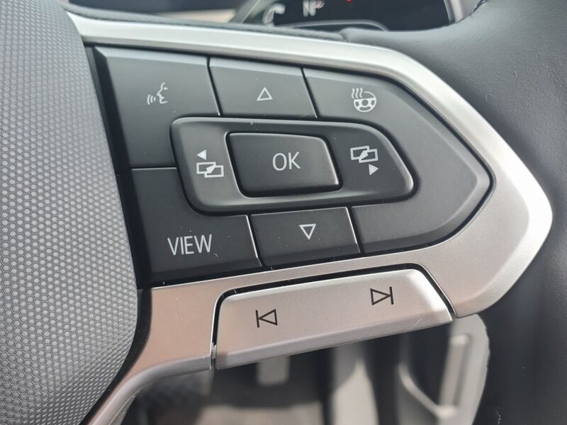 More views of Volkswagen Tayron
