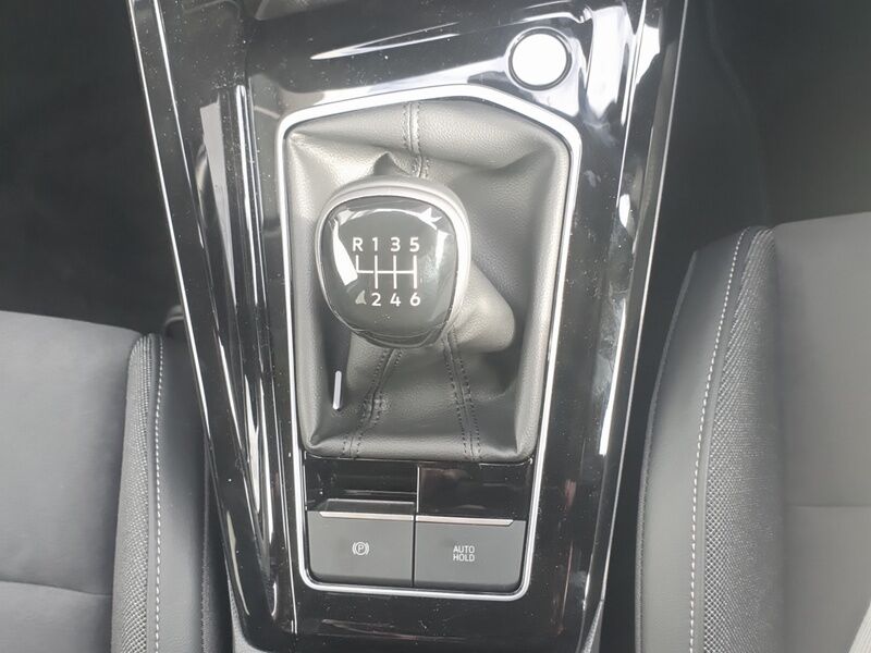 More views of Volkswagen Golf