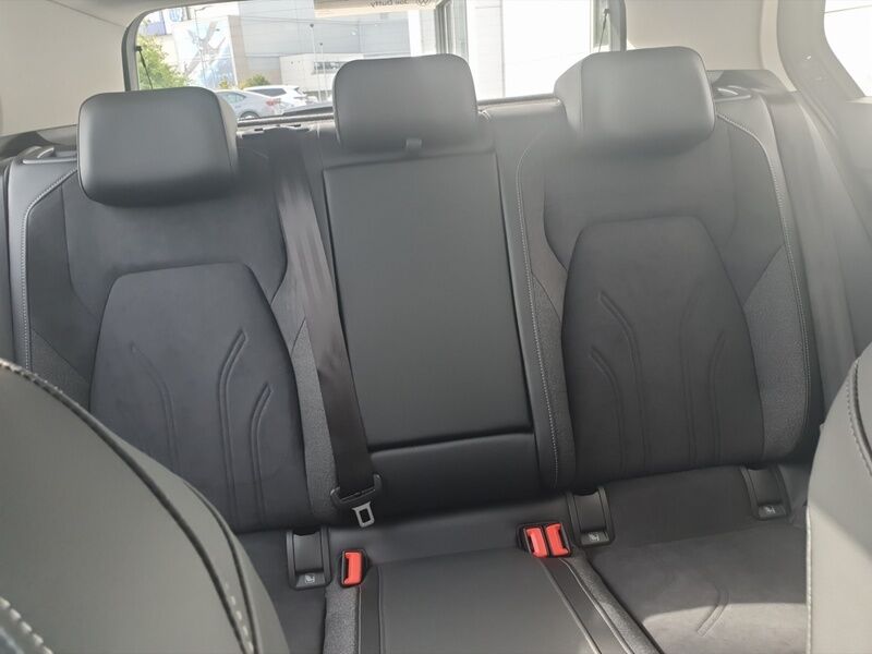 More views of Volkswagen Golf
