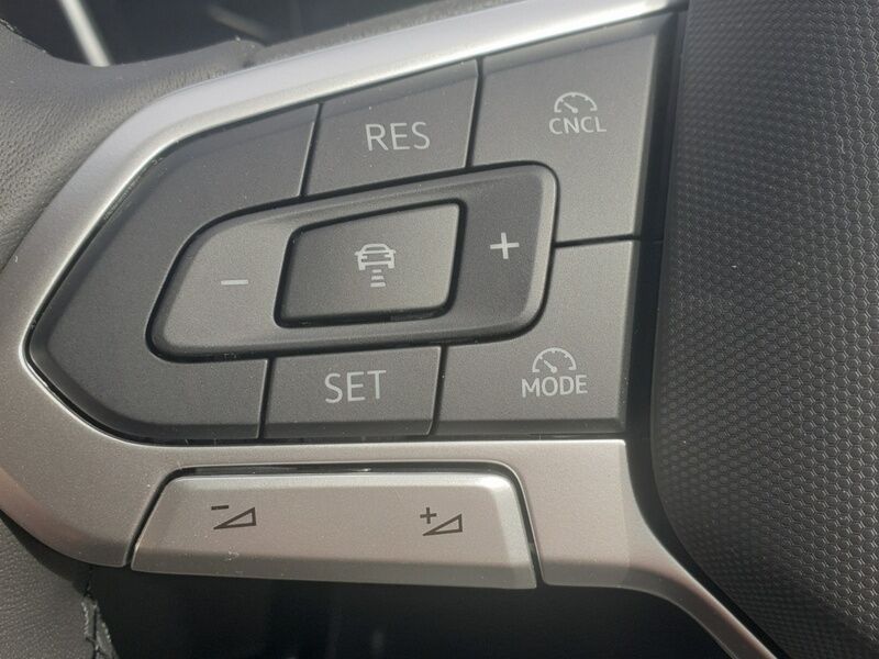 More views of Volkswagen Golf