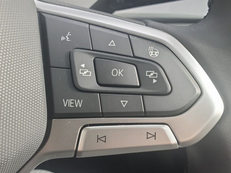 More views of Volkswagen Golf