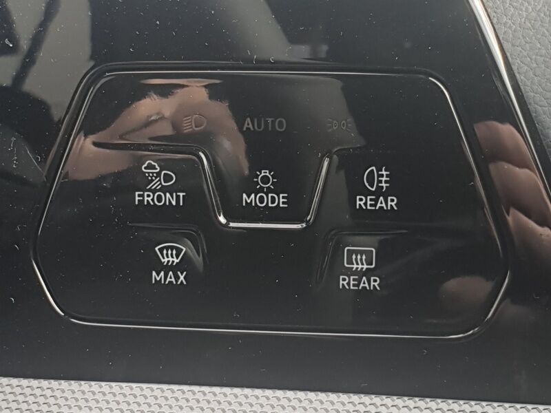More views of Volkswagen Golf