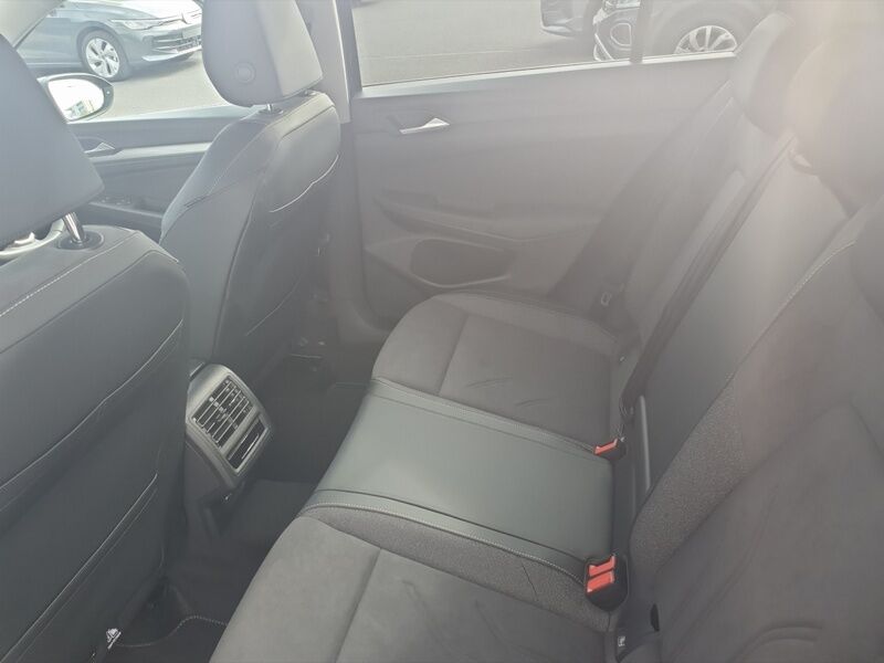 More views of Volkswagen Golf