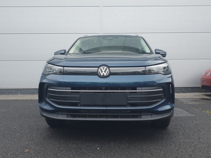 More views of Volkswagen Tiguan