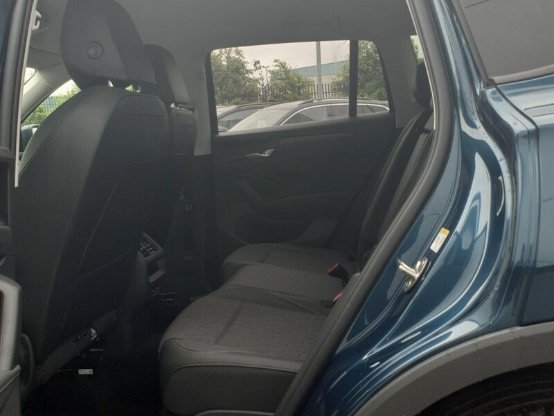 More views of Volkswagen Tiguan