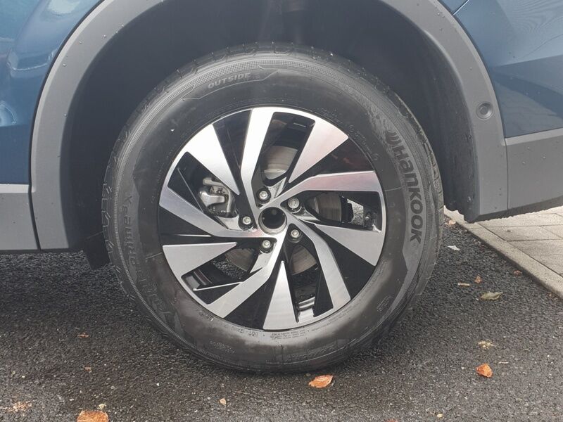 More views of Volkswagen Tiguan
