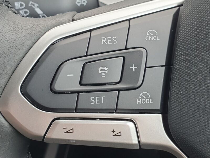 More views of Volkswagen Golf