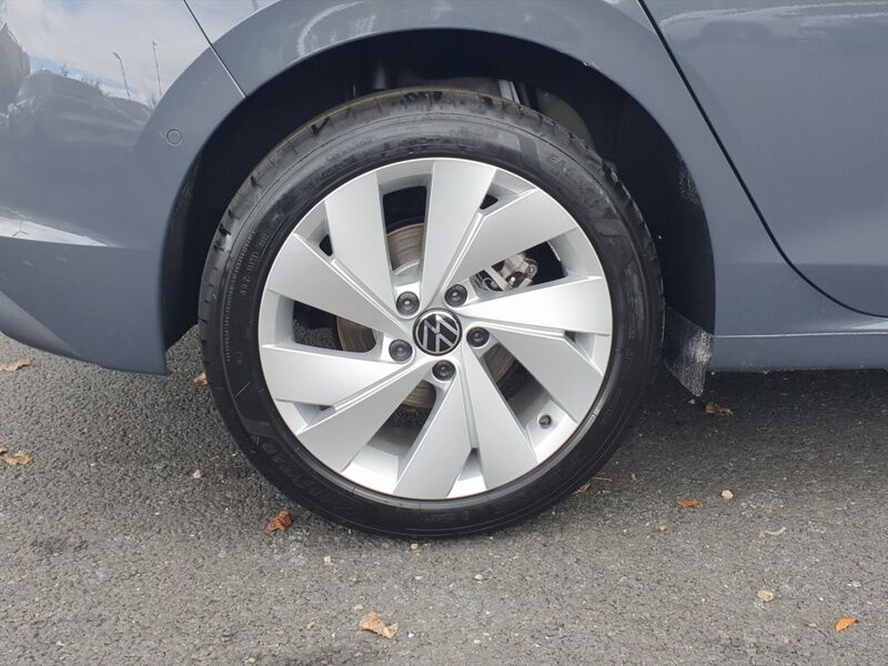 More views of Volkswagen Golf