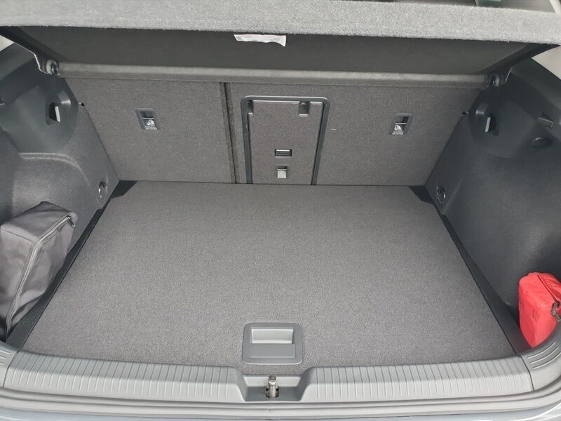 More views of Volkswagen Golf