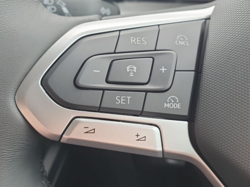 More views of Volkswagen Golf