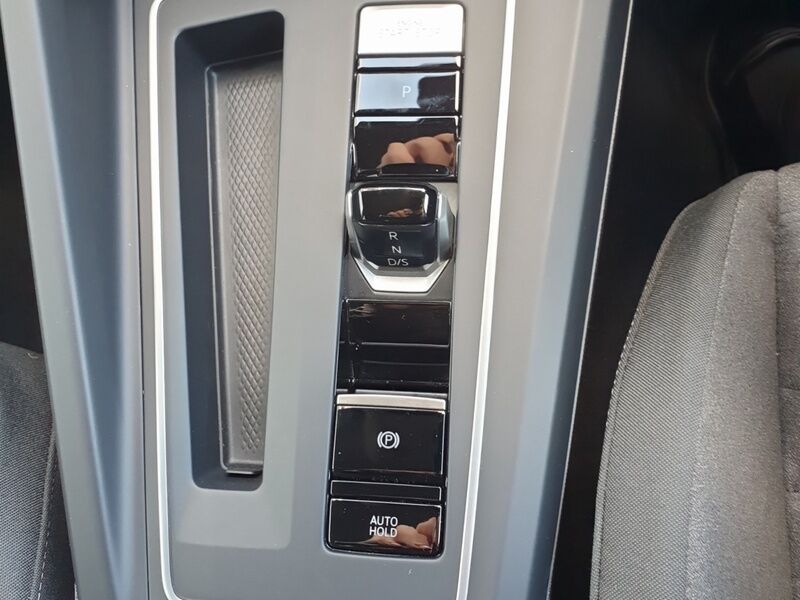More views of Volkswagen Golf