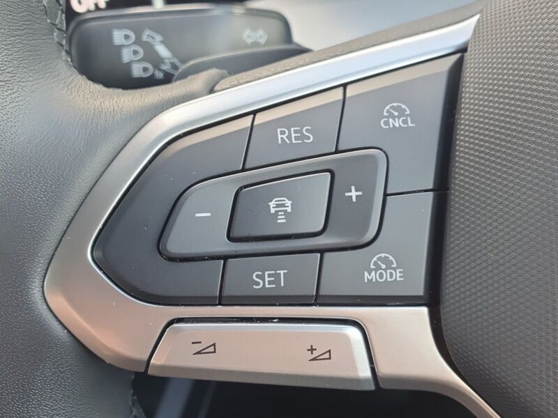 More views of Volkswagen Golf