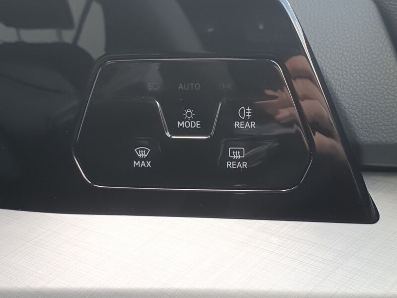 More views of Volkswagen Golf