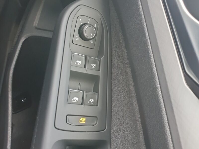 More views of Volkswagen Golf