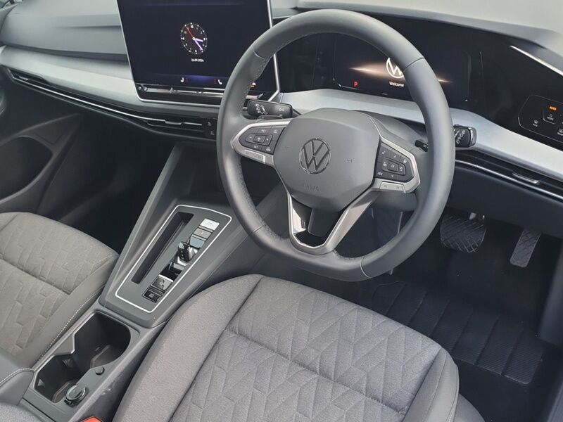 More views of Volkswagen Golf
