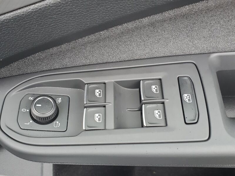 More views of Volkswagen Golf