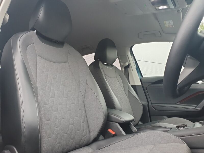 More views of Volkswagen Tayron