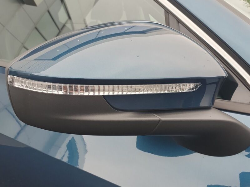 More views of Volkswagen Tayron