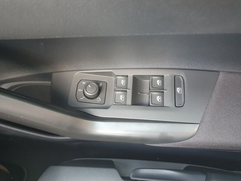 More views of Volkswagen Polo