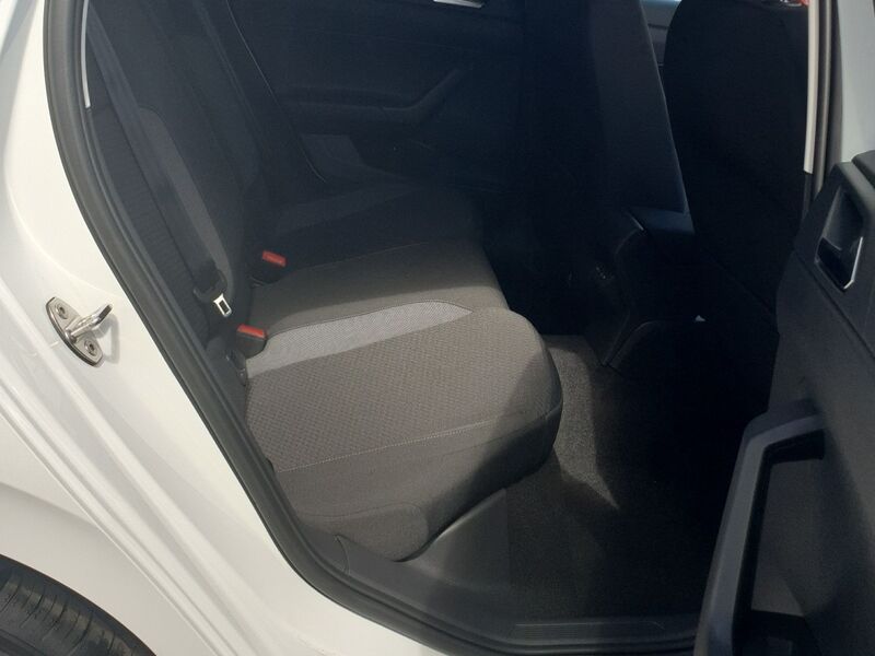 More views of Volkswagen Polo