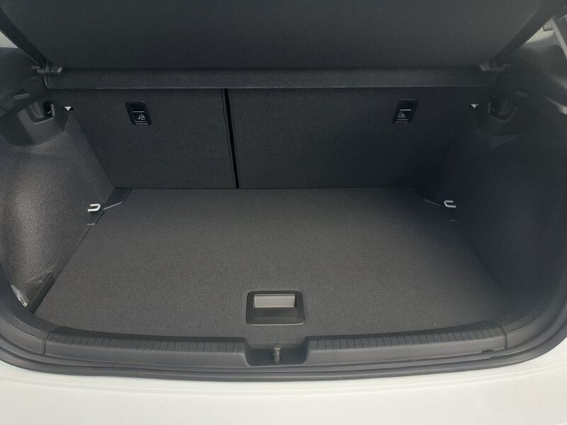 More views of Volkswagen Polo