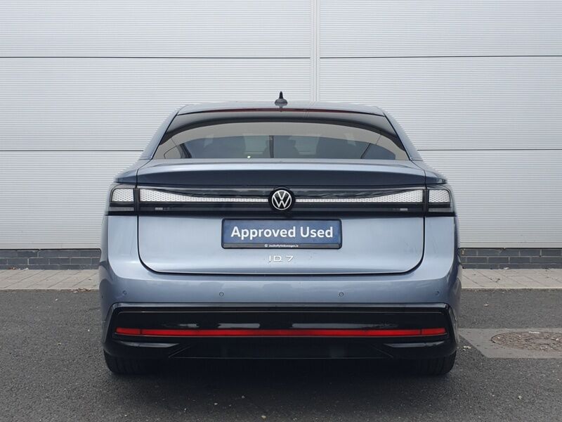 More views of Volkswagen ID.7