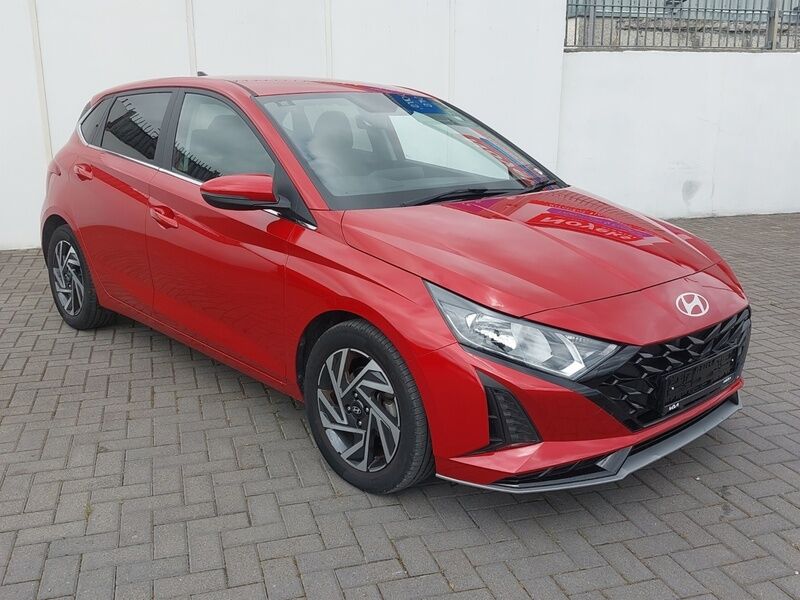 More views of Hyundai i20