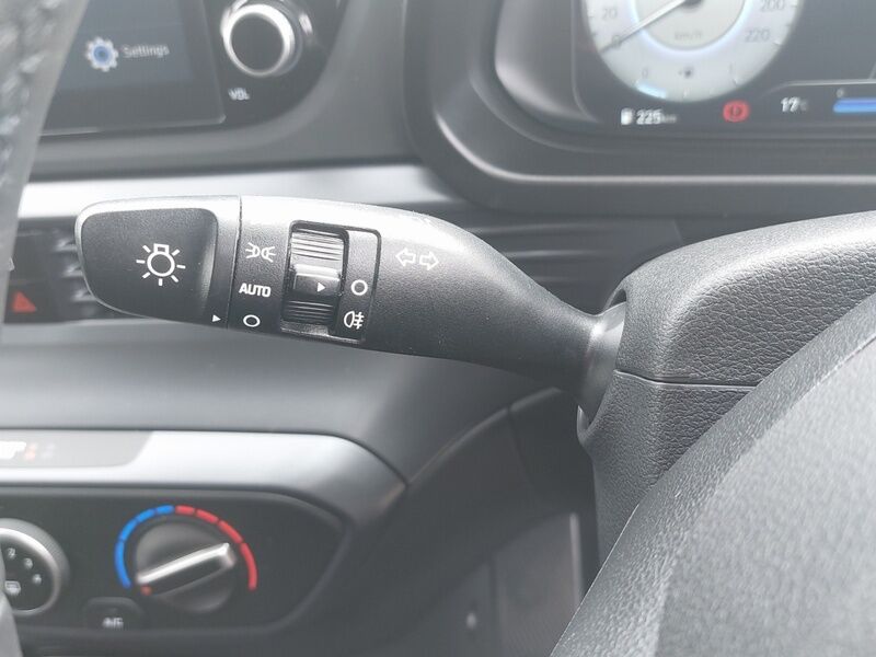 More views of Hyundai i20