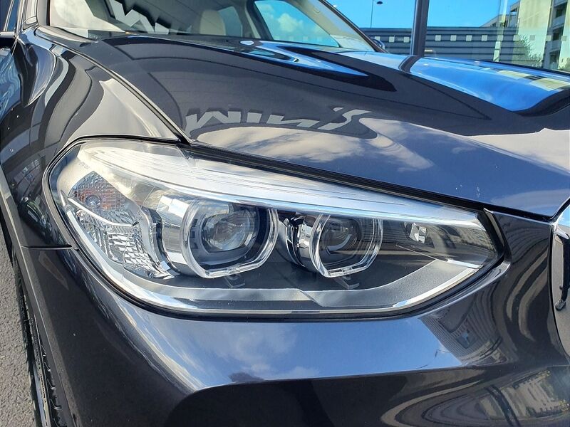 More views of BMW X3
