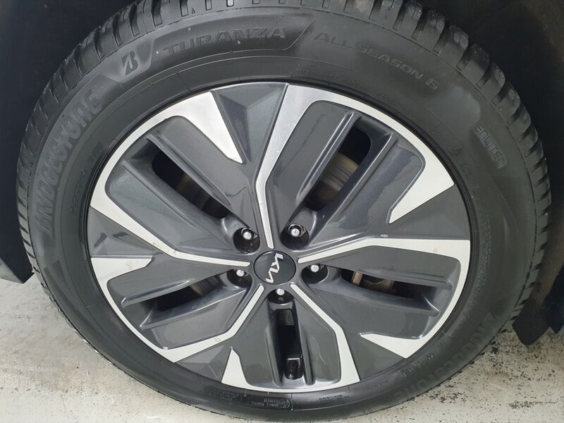 More views of Kia EV6