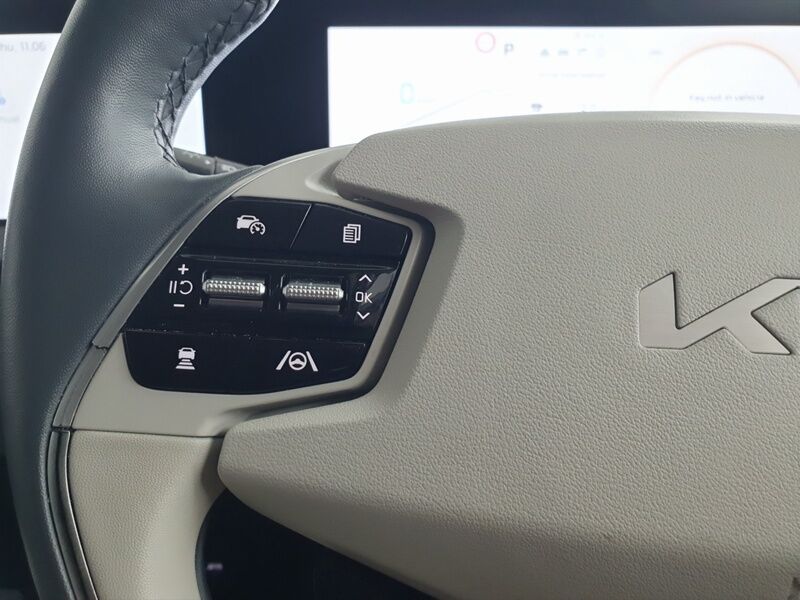 More views of Kia EV6