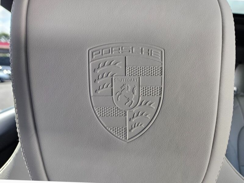 More views of Porsche Macan