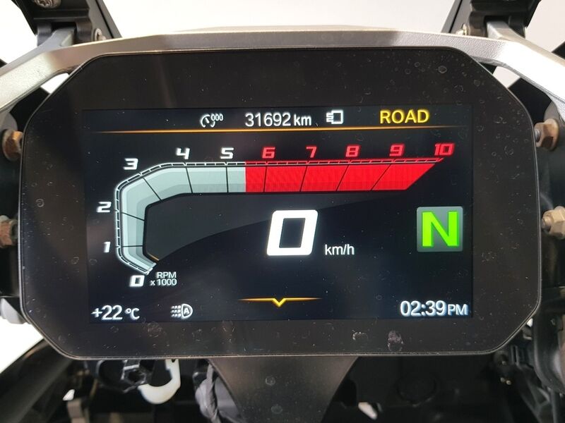 More views of BMW R 1250