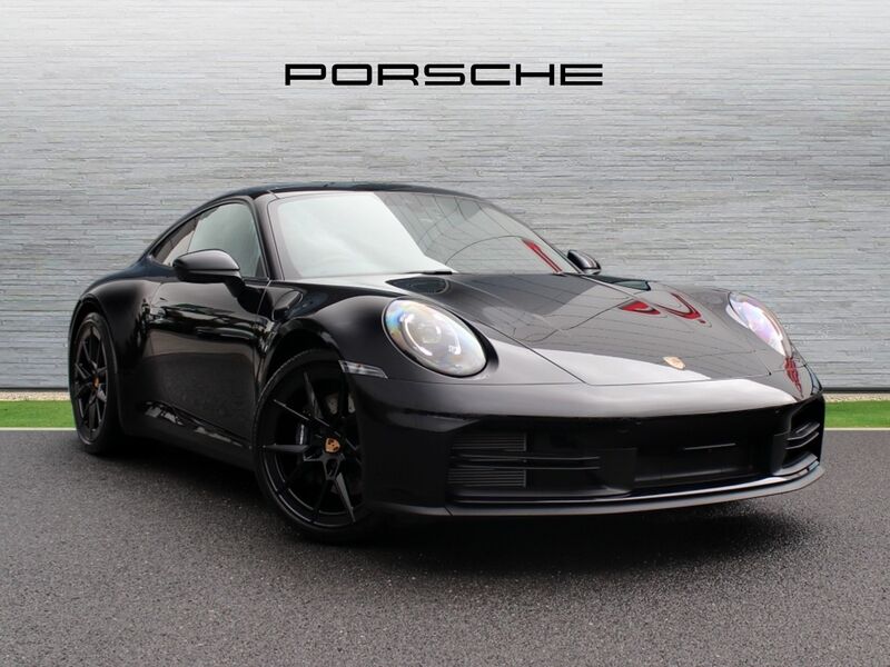 More views of Porsche 911