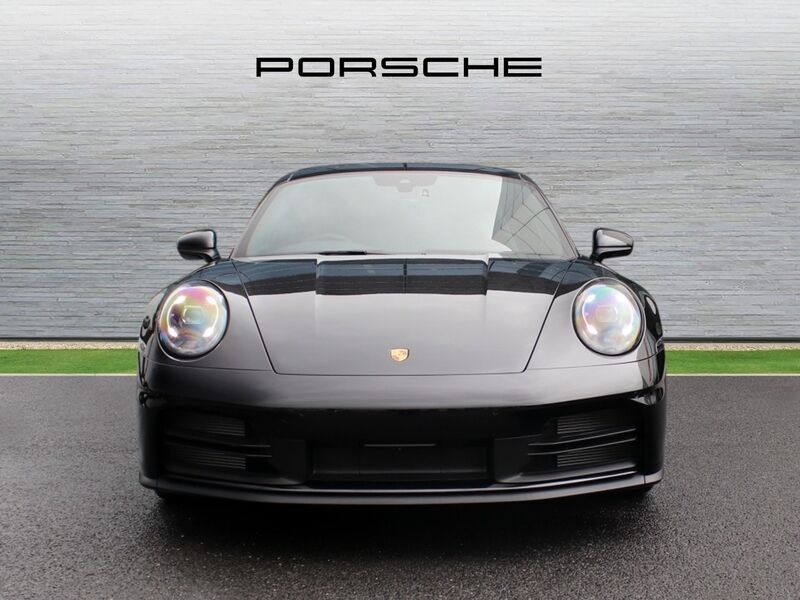 More views of Porsche 911