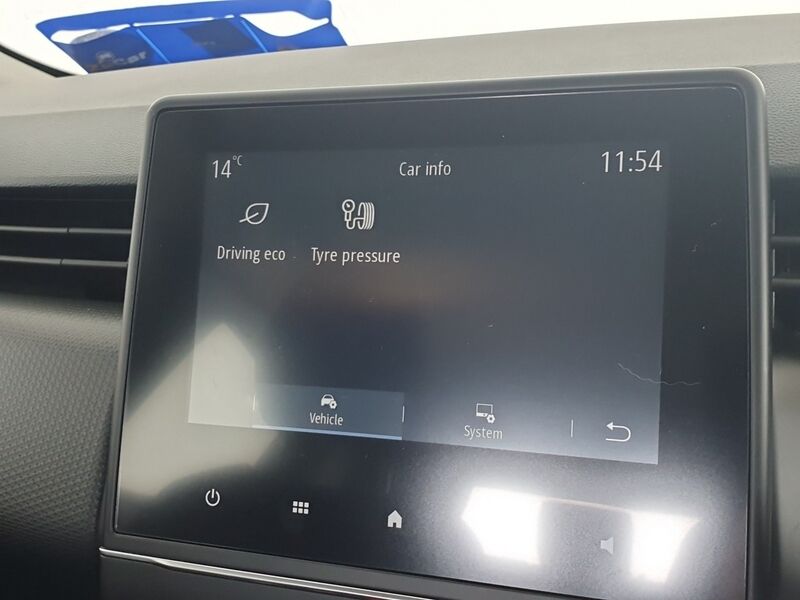 More views of Renault Clio