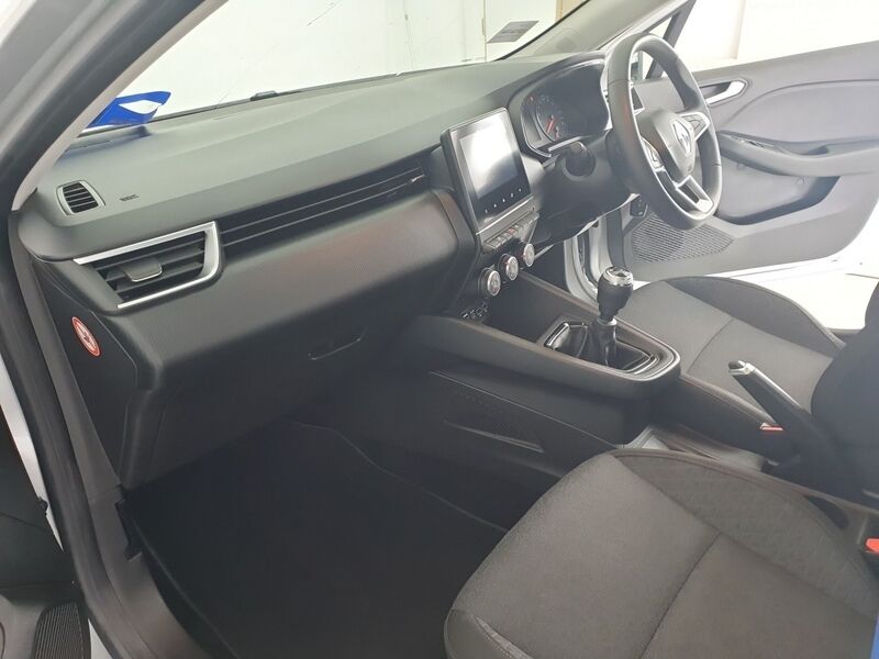 More views of Renault Clio