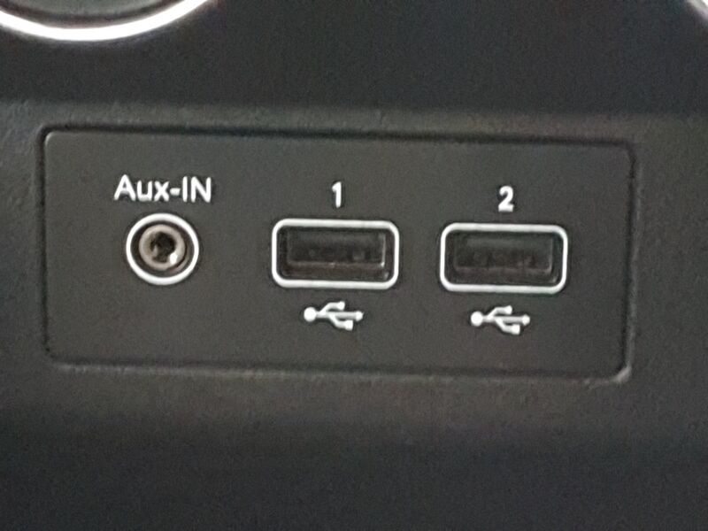 More views of Renault Clio
