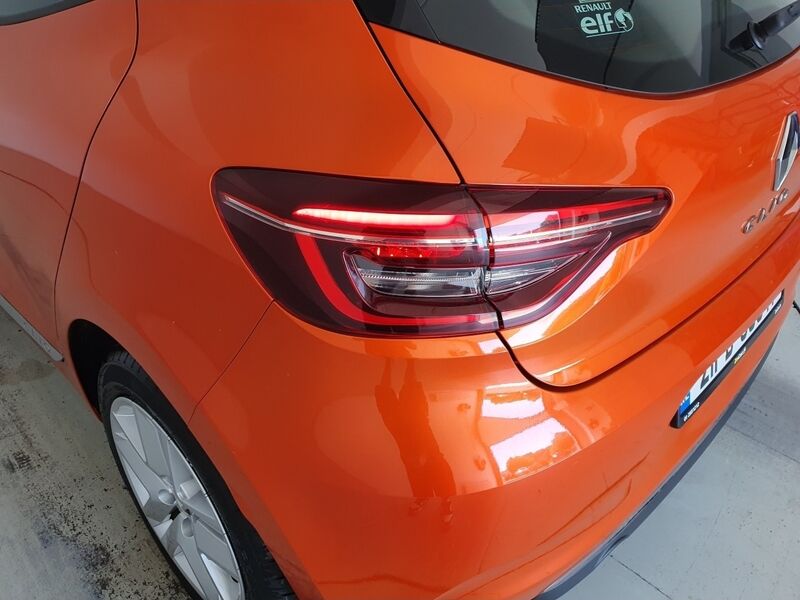 More views of Renault Clio