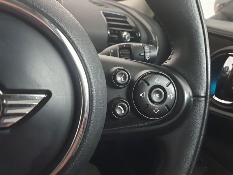 More views of Mini Clubman