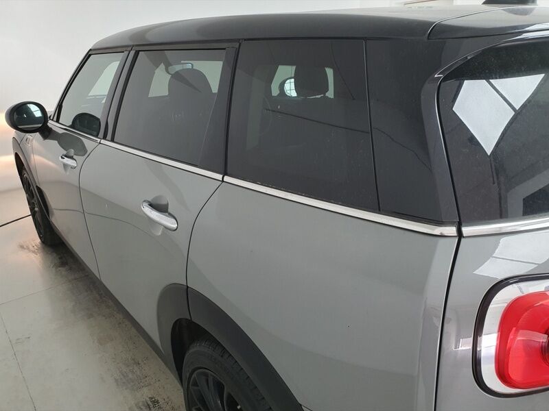 More views of Mini Clubman