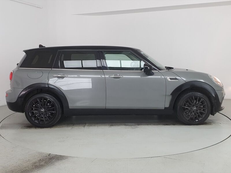 More views of Mini Clubman