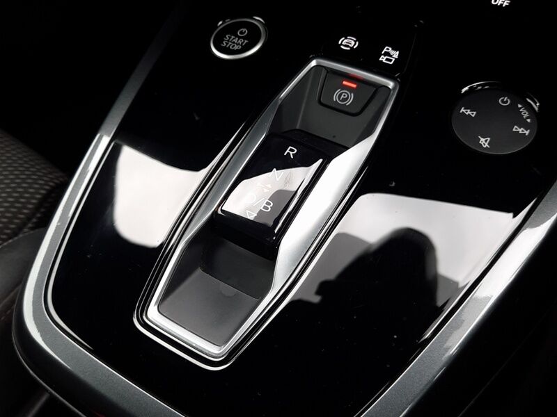 More views of Audi Q4 e-tron